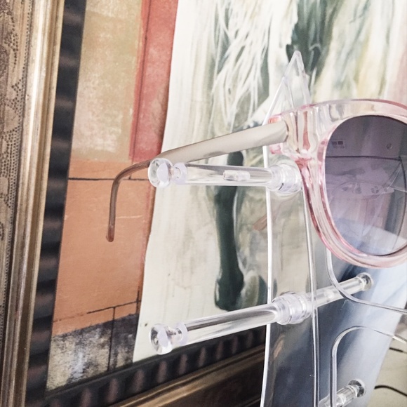 Charming Charlie NWT Pink Cat Eye Sunglasses - Picture 2 of 3